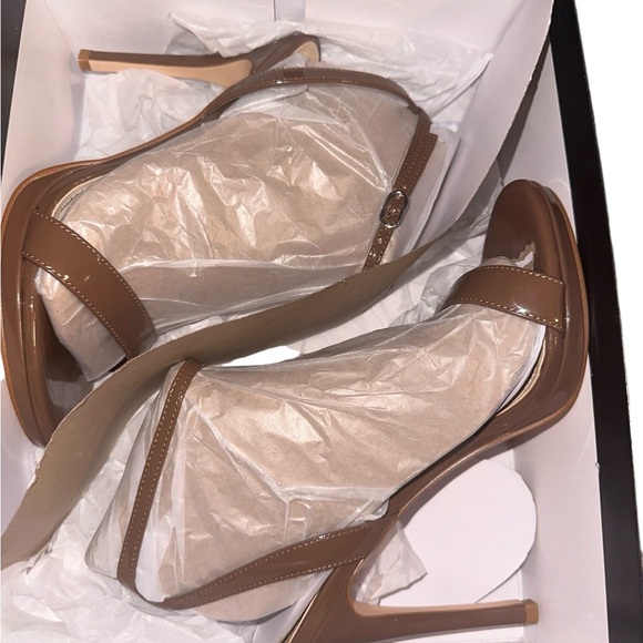NIB Nine West Women’s Loola Ankle Strap Sandals High Heels. US 8.5 M.  $89 - Picture 2 of 13
